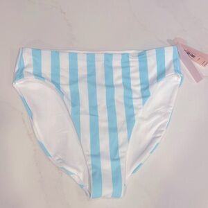 Victoria’s Secret swim